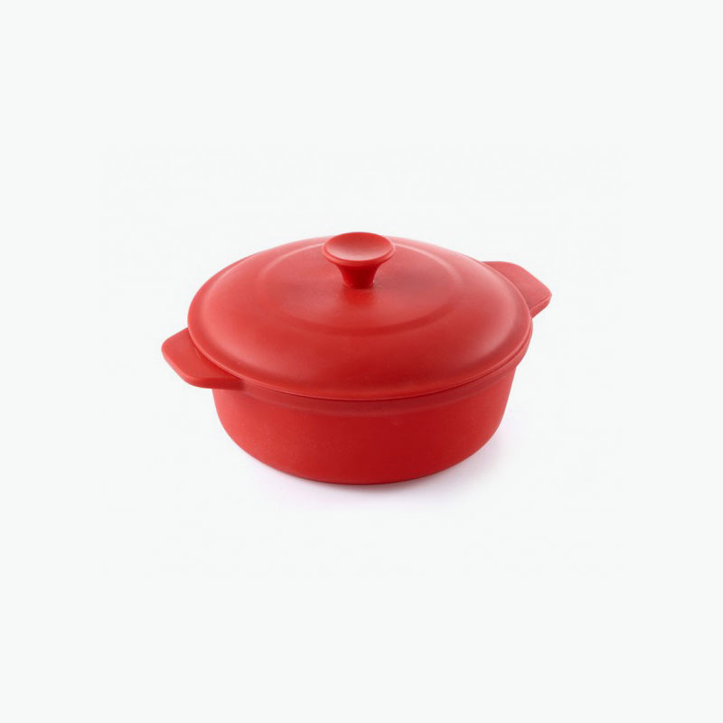 Think Kitchen, Silicone Casserole Dish with Lid (Red)